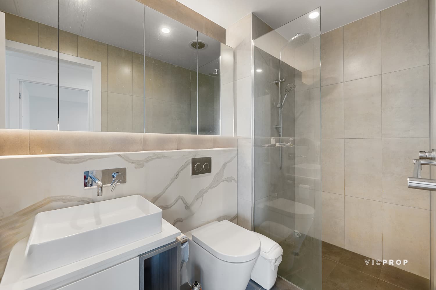 709/1060 Dandenong Road, Carnegie - Thumbnail 5