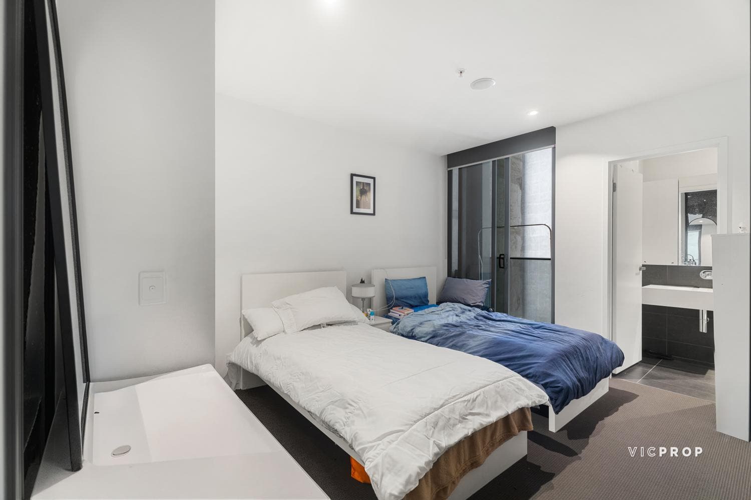 2507/33 Rose Lane, Melbourne - Thumbnail 5