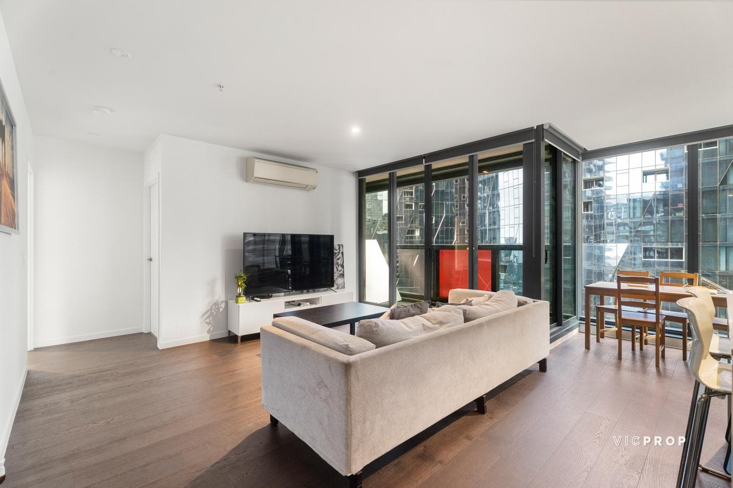 2507/33 Rose Lane, Melbourne - Image 1