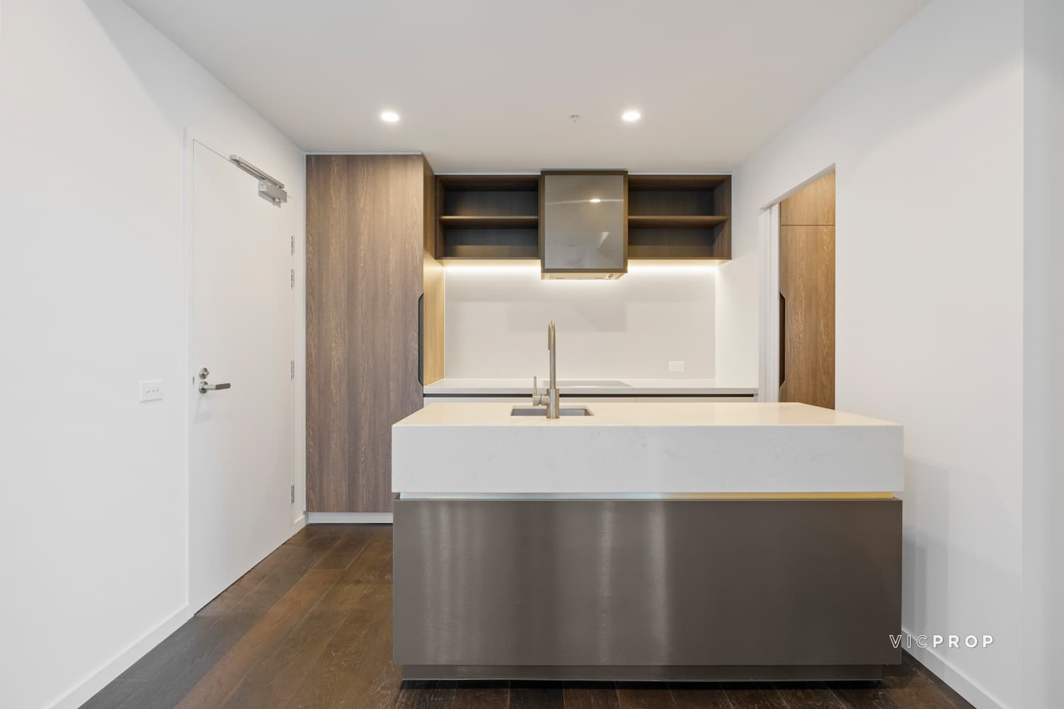 3207/119 A'Beckett Street, Melbourne - Thumbnail 2