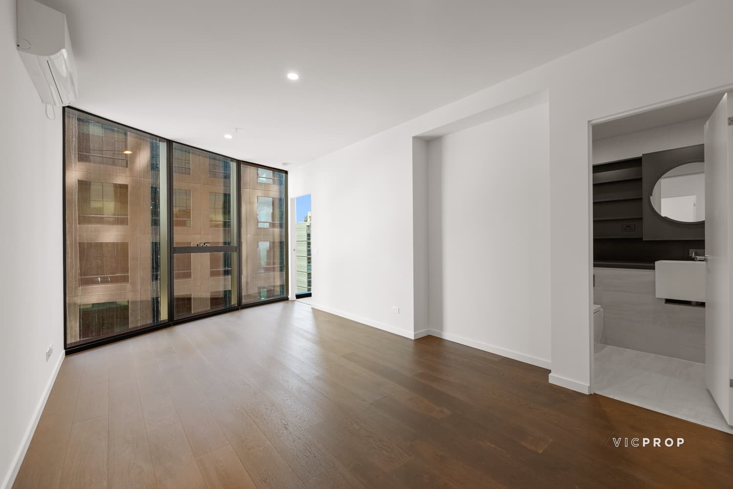 3207/119 A'Beckett Street, Melbourne - Image 1