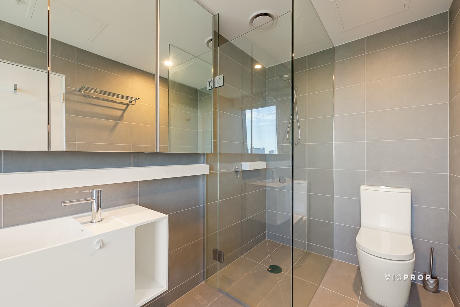 3407/8 Pearl River Road, Docklands - Thumbnail 8