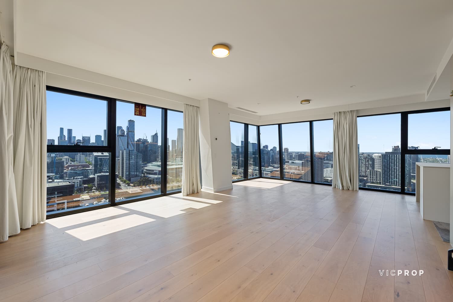 3407/8 Pearl River Road, Docklands - Image 1