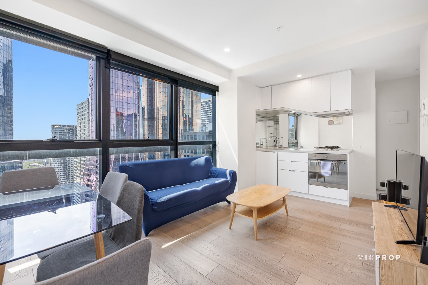 3602/327 La Trobe Street, Melbourne - Image 1