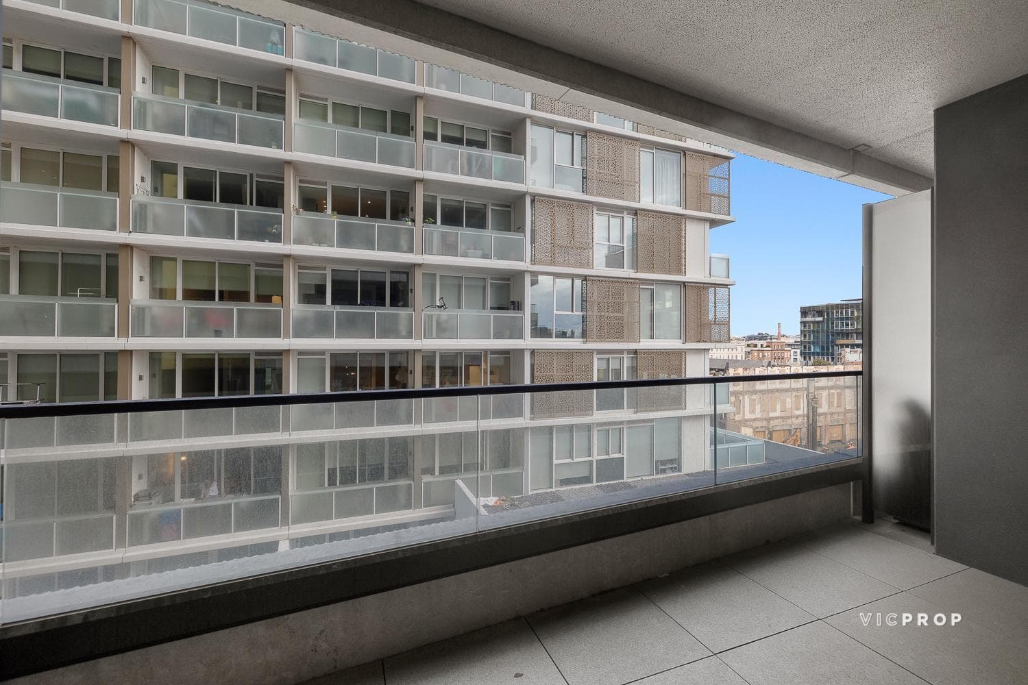 710/3 Yarra Street, South Yarra - Thumbnail 7