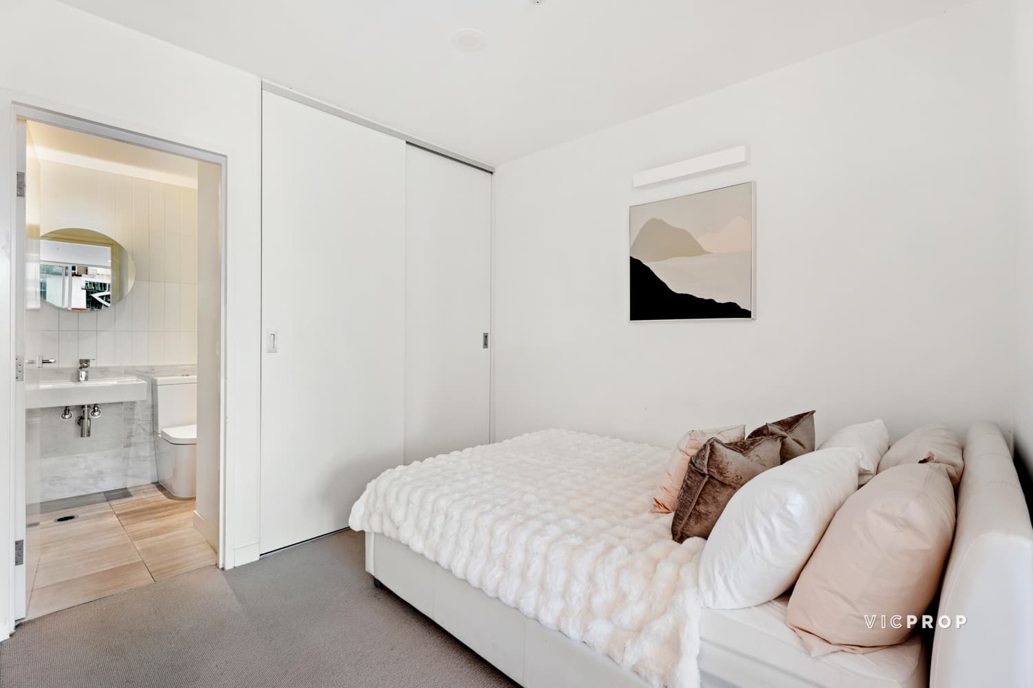 706/589 Elizabeth Street, Melbourne - Thumbnail 6