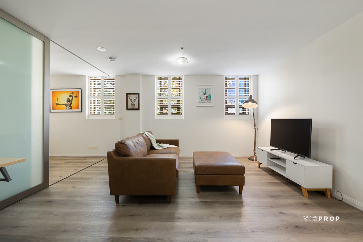 317/68 La Trobe Street, Melbourne - Thumbnail 2
