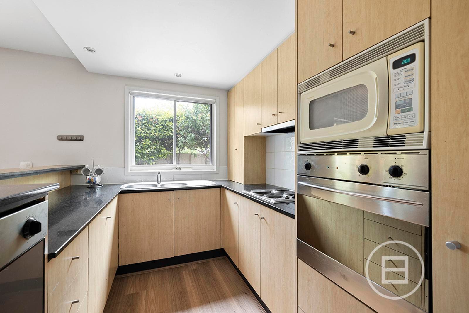 1/219 Dandenong Road, WINDSOR, VIC, Windsor - Thumbnail 5