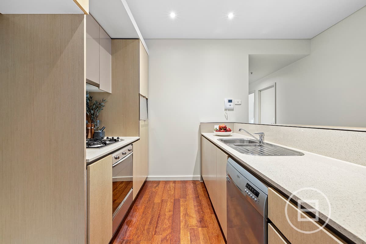 308G/93 Dow Street, PORT MELBOURNE, VIC, Port Melbourne - Thumbnail 3