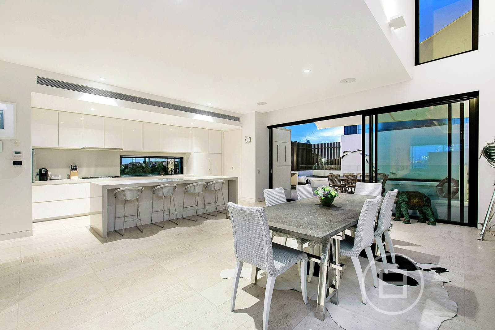 136 Newquay Promenade, DOCKLANDS, VIC, Docklands - Thumbnail 3