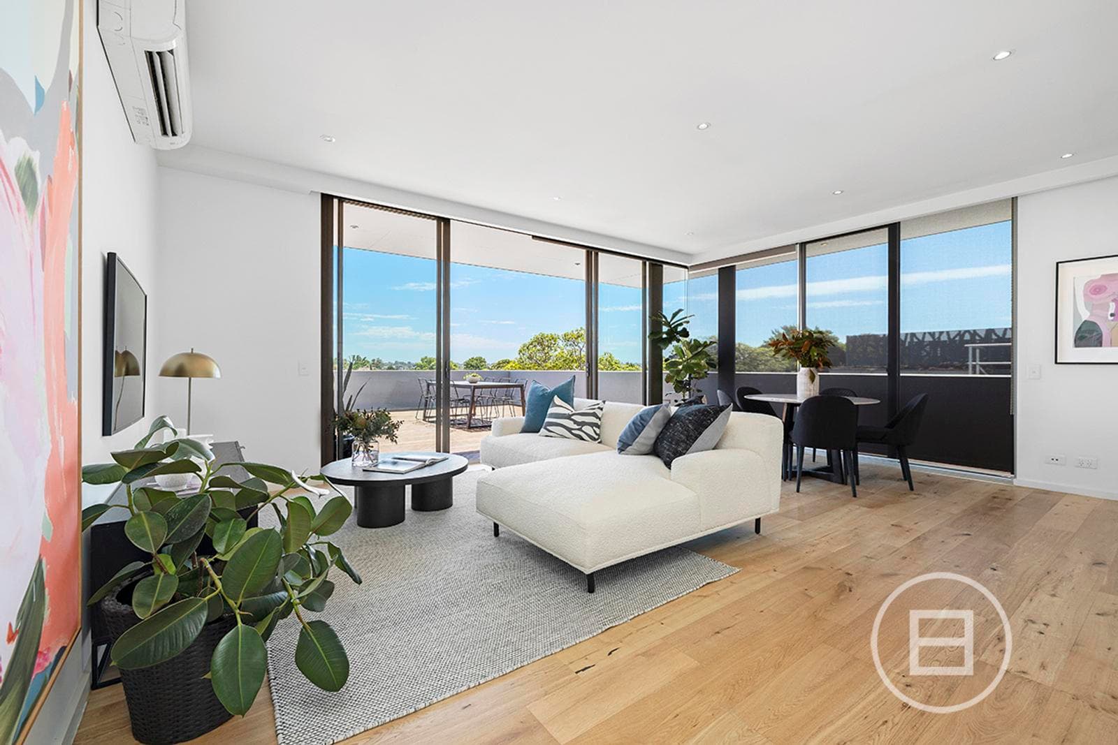Penthouse/22-24 Warleigh Grove, BRIGHTON, VIC, Brighton - Thumbnail 3