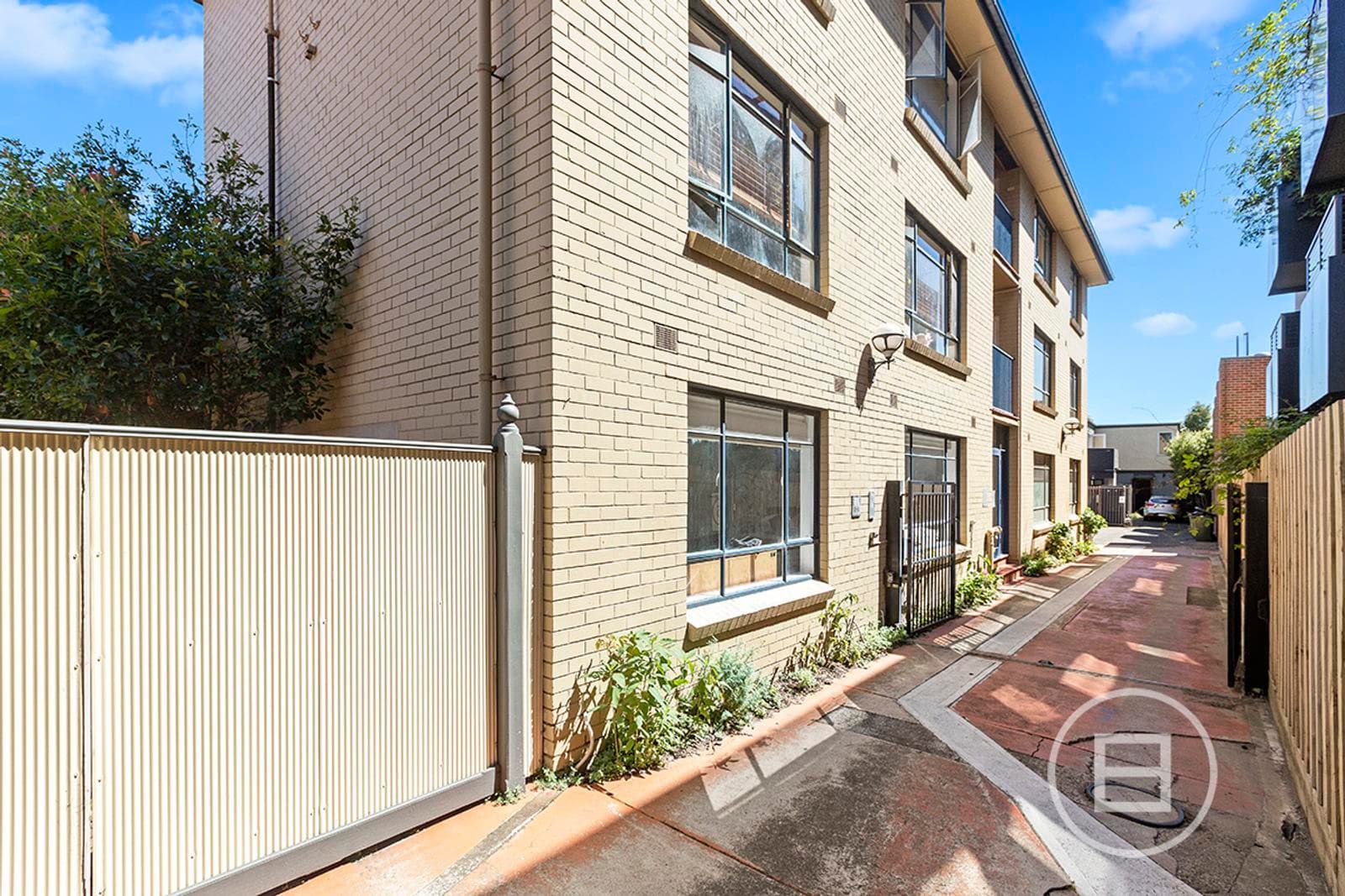 1/76 Carlisle Street, ST KILDA, VIC, St Kilda - Thumbnail 2