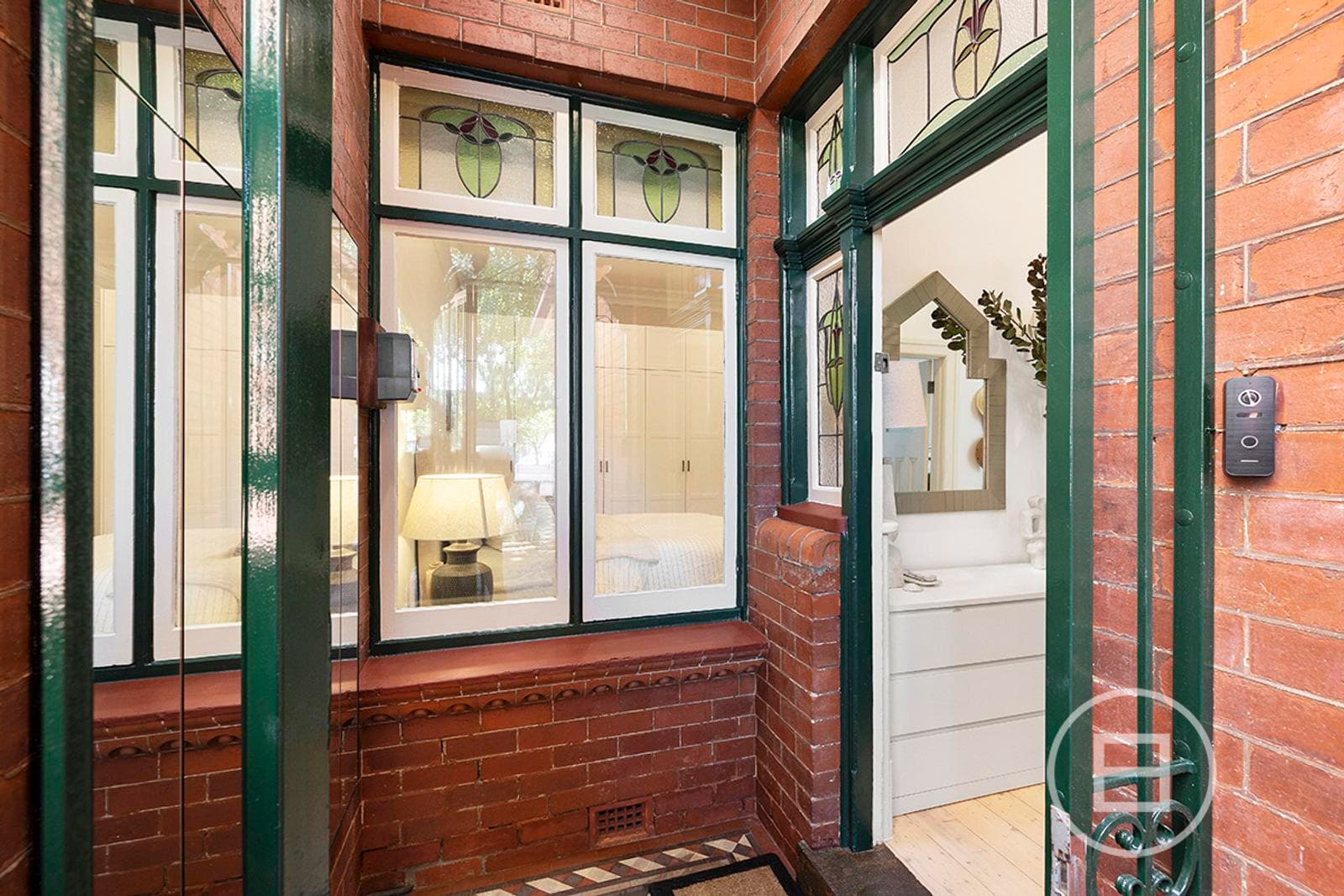 3 Park Street, ST KILDA WEST, VIC, St Kilda West - Thumbnail 2