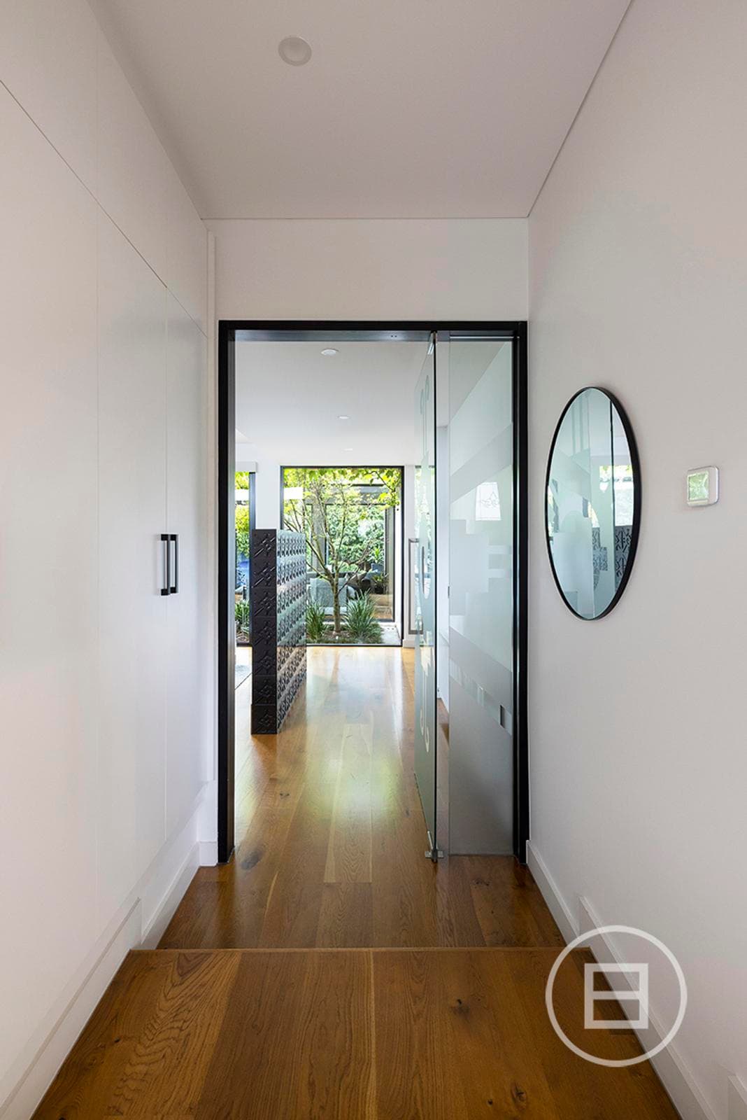 52 Crichton Avenue, PORT MELBOURNE, VIC, Port Melbourne - Thumbnail 2