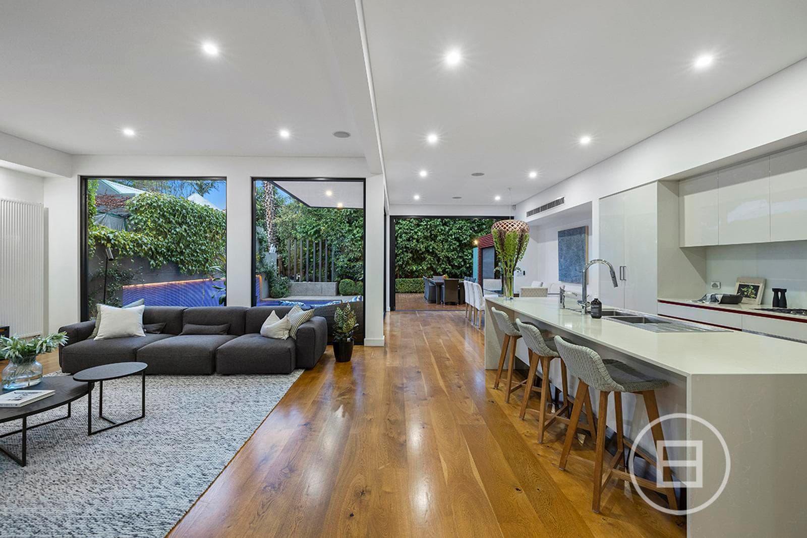 52 Crichton Avenue, PORT MELBOURNE, VIC, Port Melbourne - Thumbnail 6