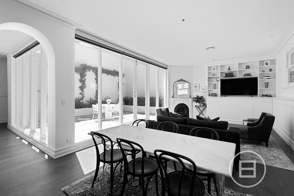 31/30 La Trobe Street, MELBOURNE, VIC, Melbourne - Image 1