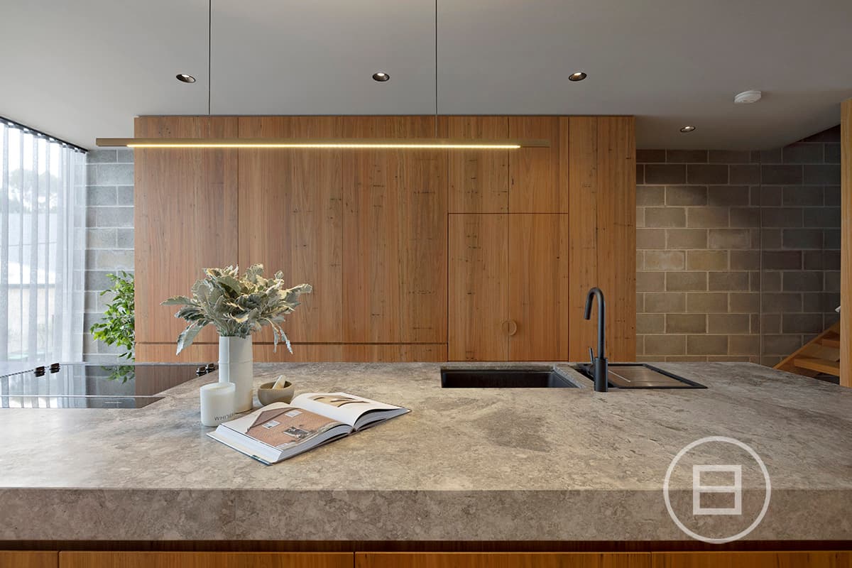 8 Bellevue Place, CARLTON, VIC, Carlton - Thumbnail 3