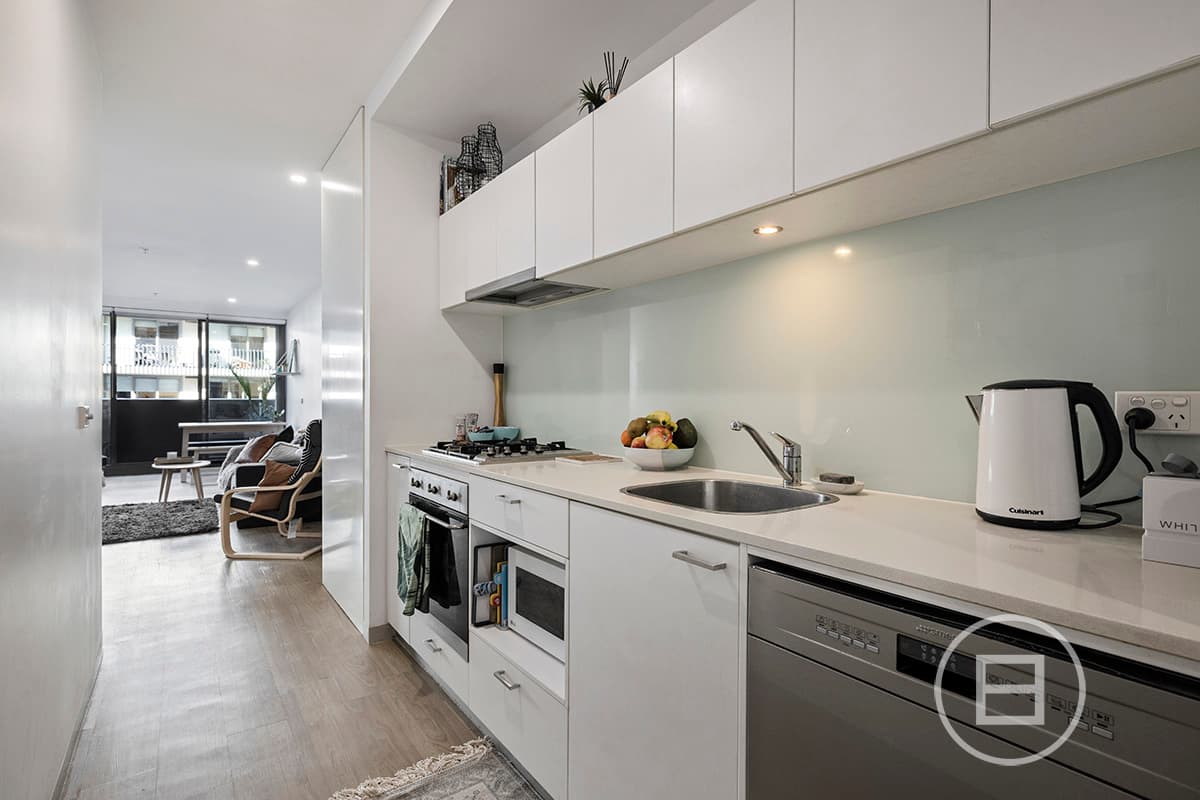 102/105 Nott  Street, PORT MELBOURNE, VIC, Port Melbourne - Thumbnail 2
