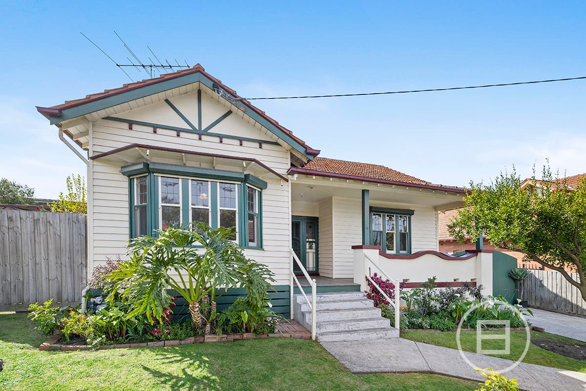 18 Woolley Street, ESSENDON, VIC, Essendon - Thumbnail 2