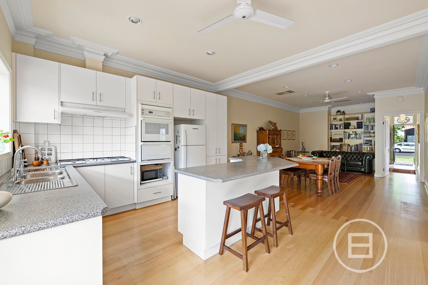 22 Henderson Street, SOUTH MELBOURNE, VIC, South Melbourne - Thumbnail 4