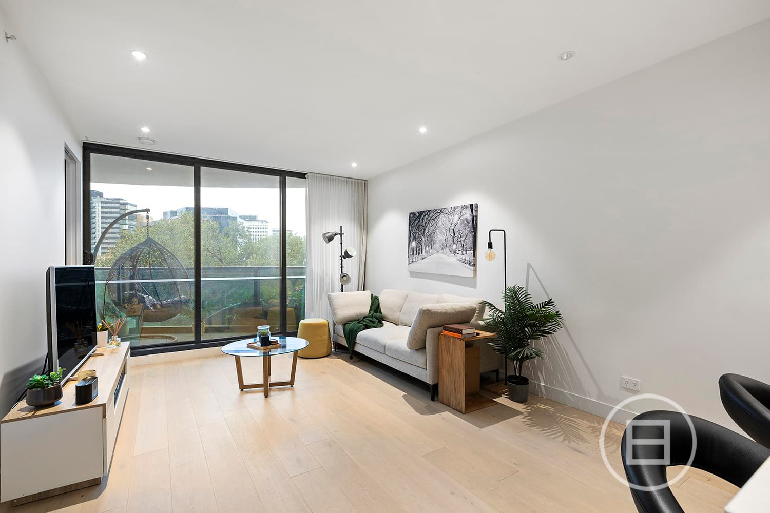 606/8 Bowen Crescent, MELBOURNE, VIC, Melbourne - Thumbnail 2
