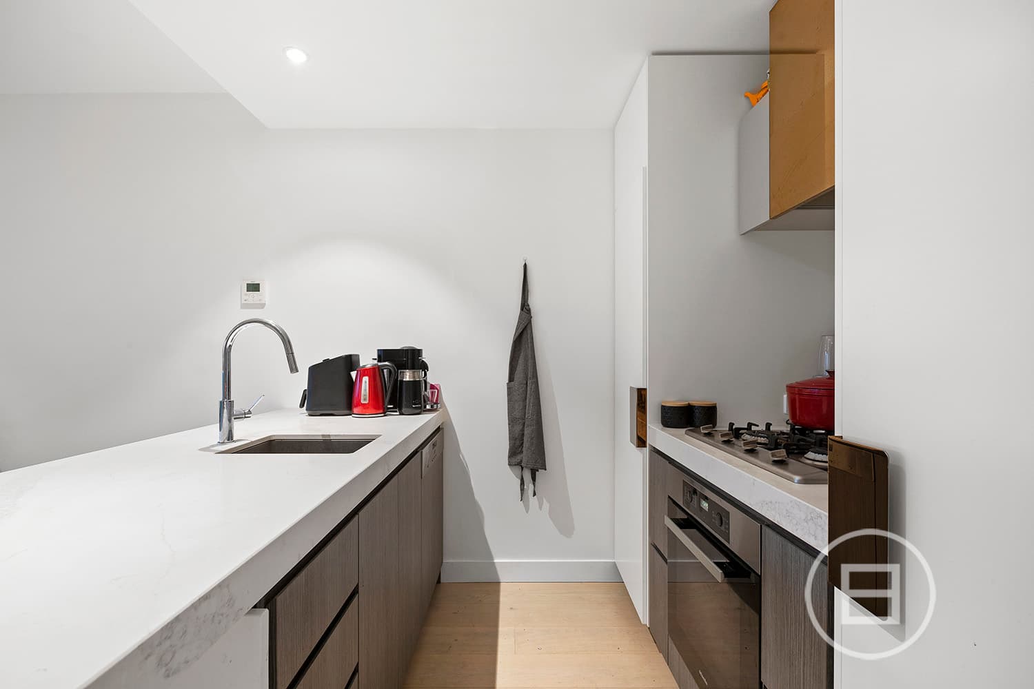 606/8 Bowen Crescent, MELBOURNE, VIC, Melbourne - Thumbnail 7
