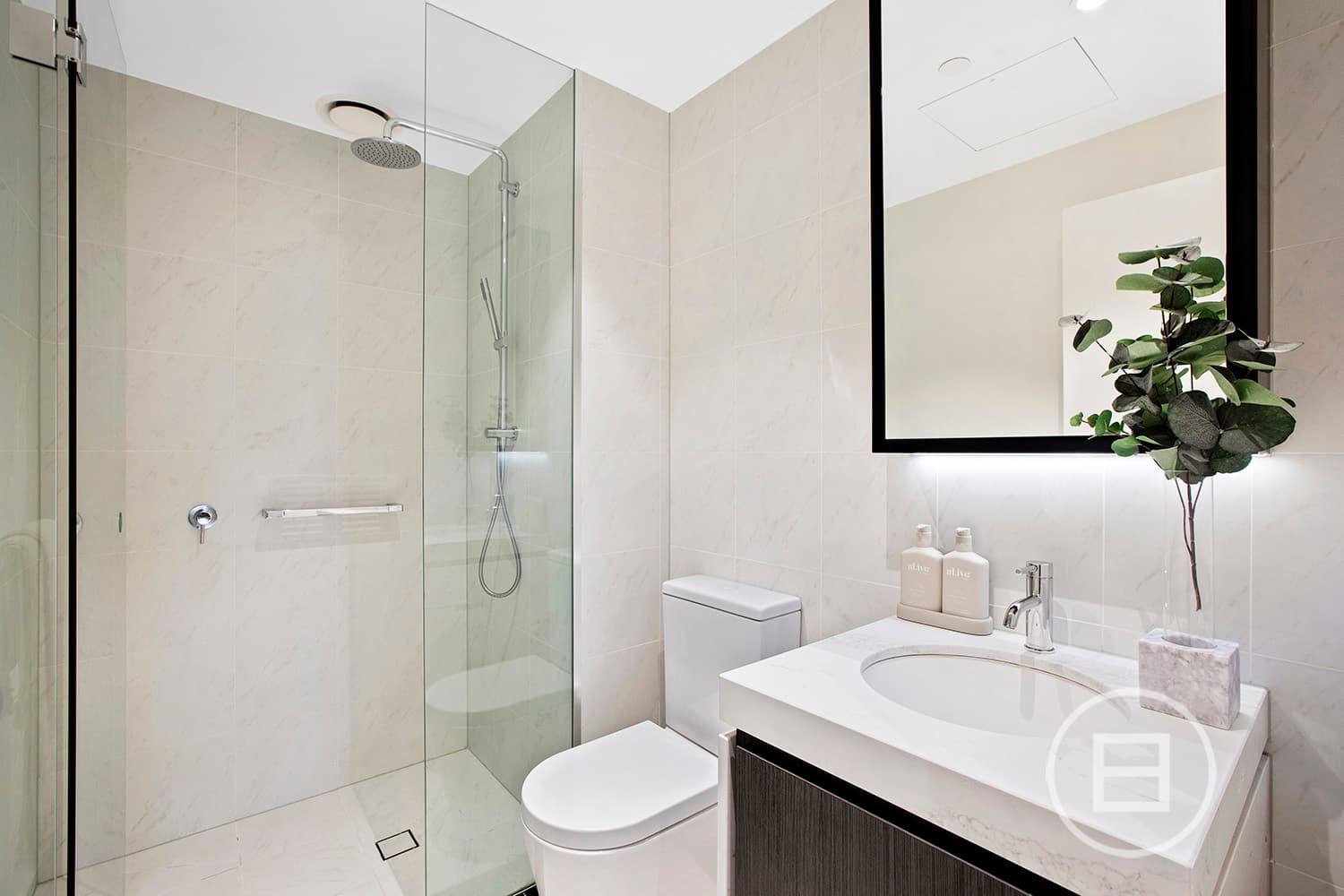 1002/8 Bowen Crescent, MELBOURNE, VIC, Melbourne - Thumbnail 7