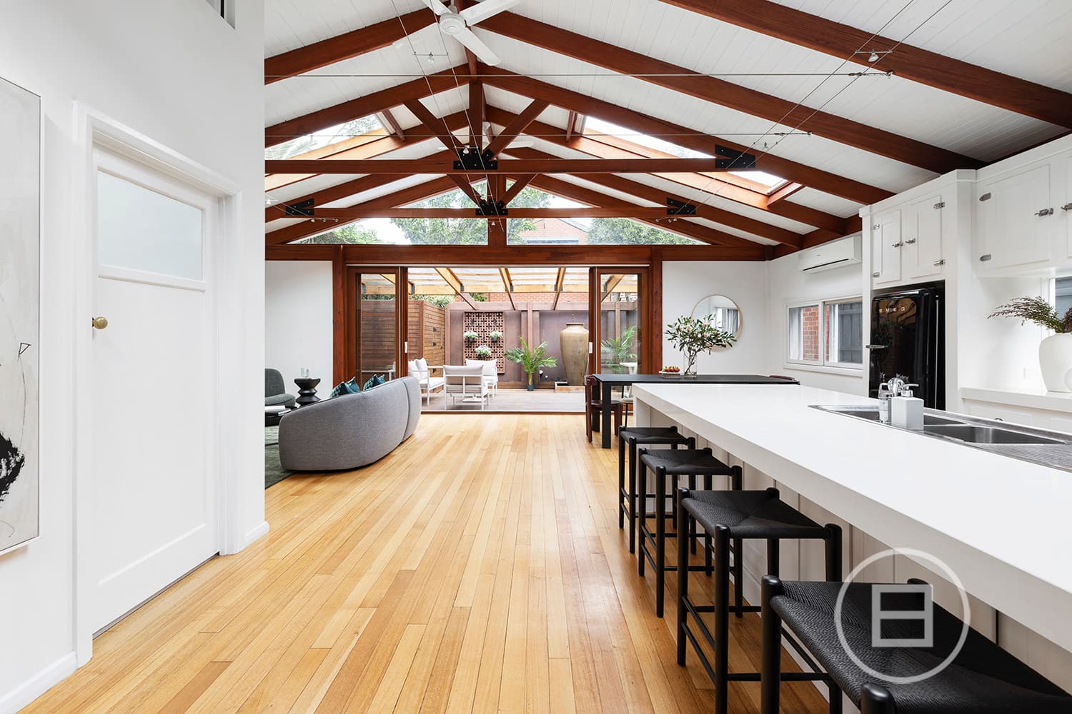 12 Sandridge Avenue, PORT MELBOURNE, VIC, Port Melbourne - Thumbnail 2