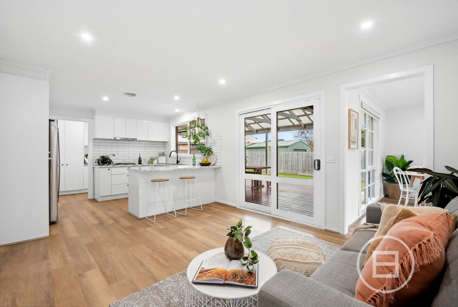 25 Melaleuca Road, MOUNT MARTHA, VIC, Mount Martha - Thumbnail 2
