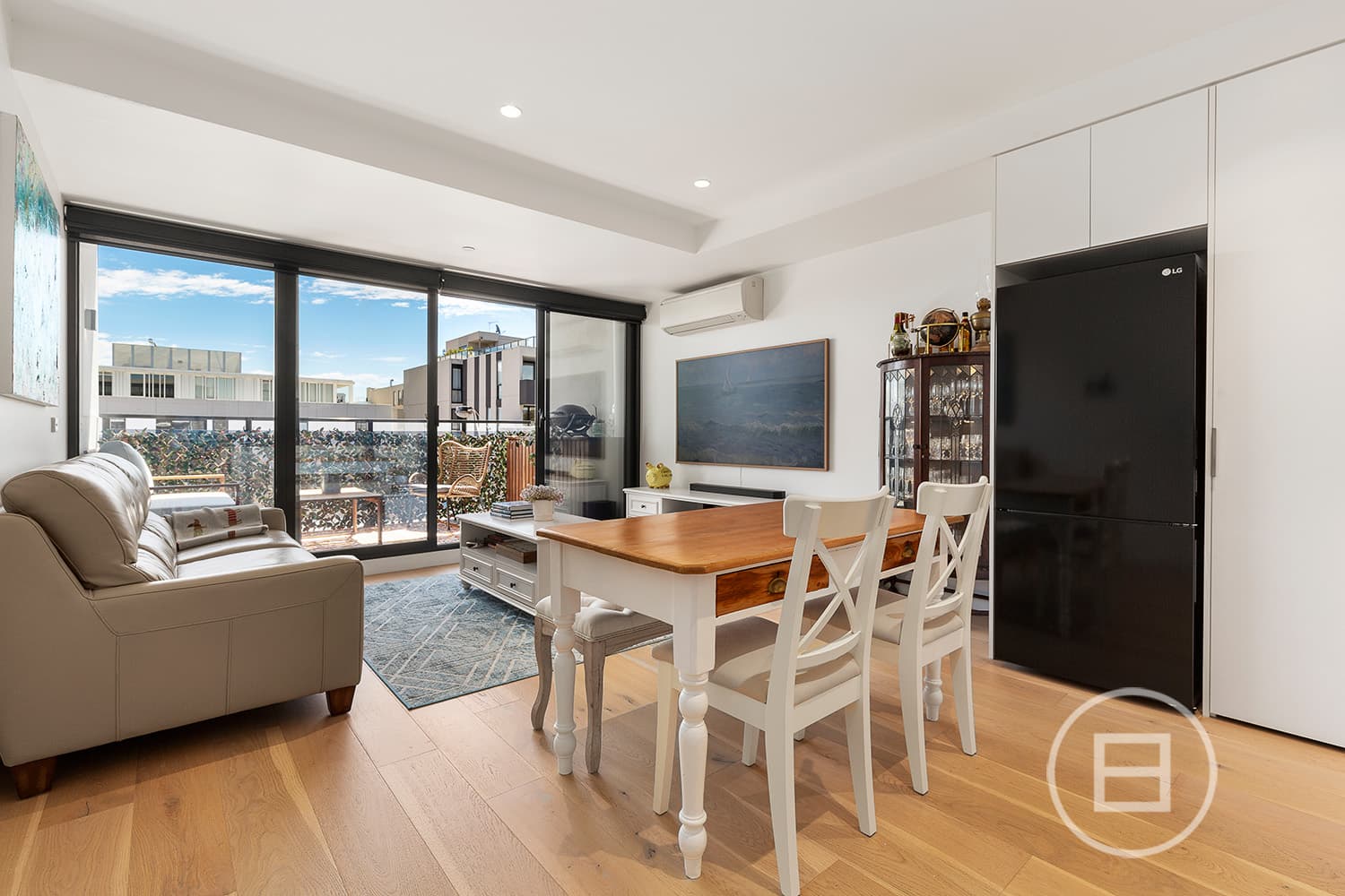 201/388 Hampton Street, HAMPTON, VIC, Hampton - Thumbnail 3