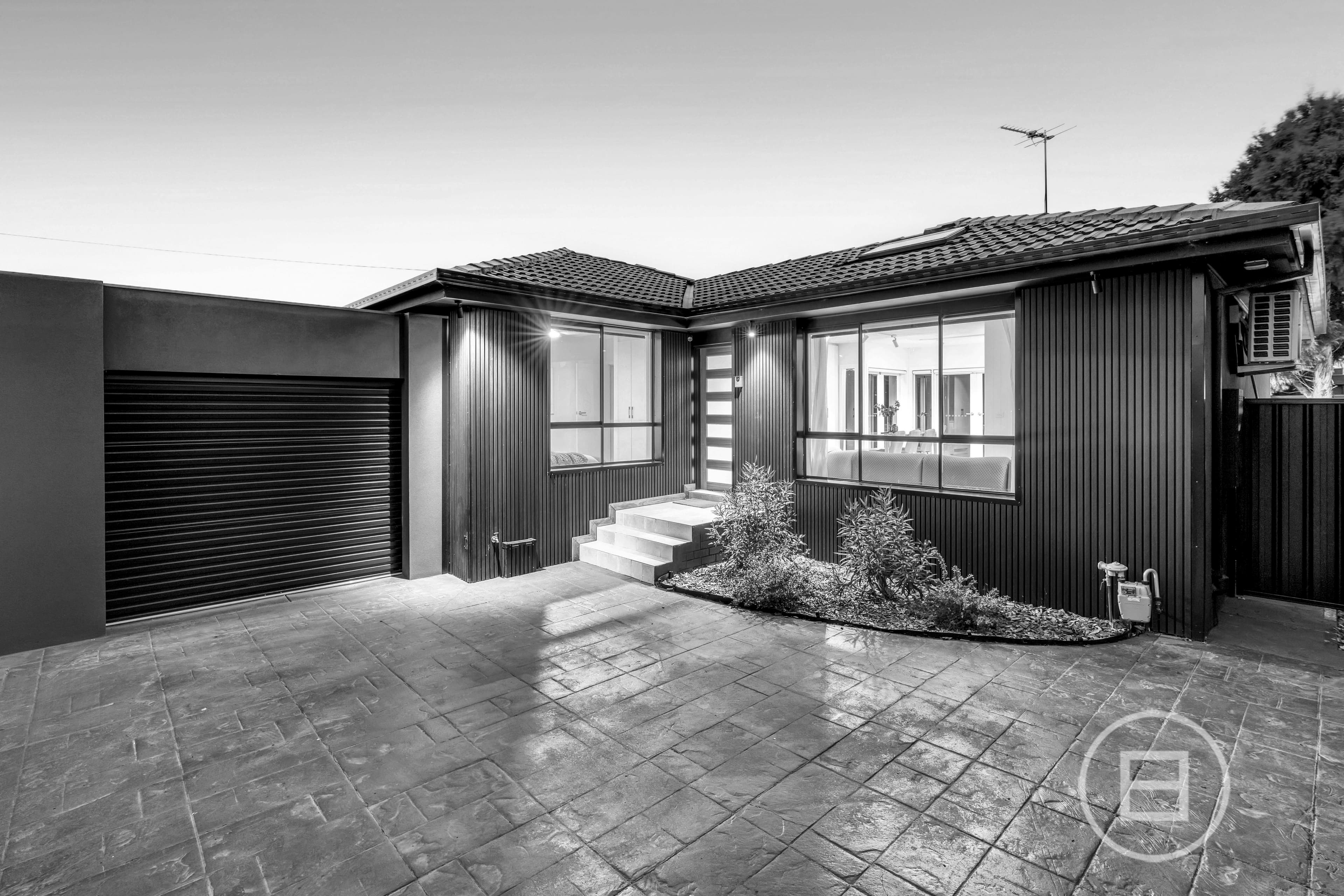 2/21 Neville Street, KEILOR EAST, VIC, Keilor East - Image 1