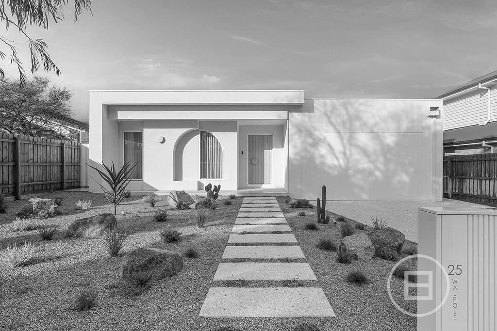 25 Walpole Avenue, Rosebud - Image 1