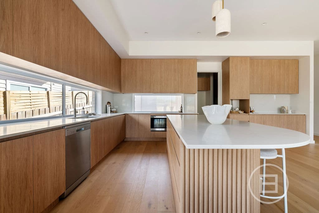 25 Walpole Avenue, Rosebud - Thumbnail 4