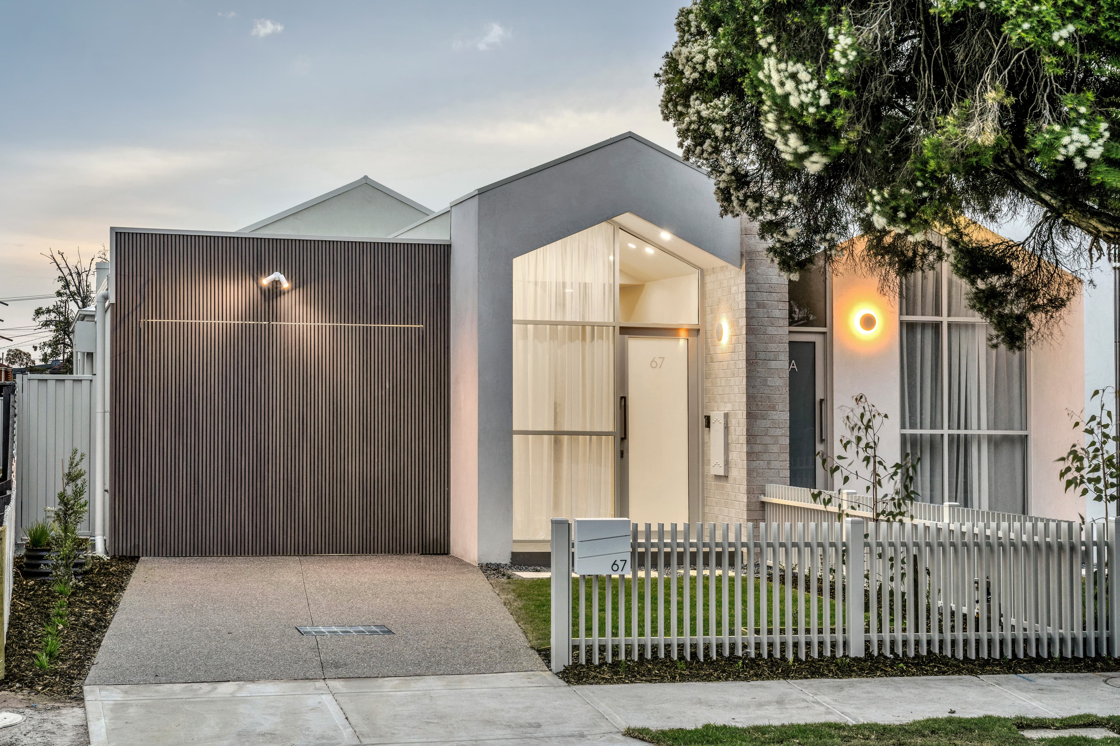 67 Victory Road, AIRPORT WEST, VIC, Airport West - Thumbnail 2
