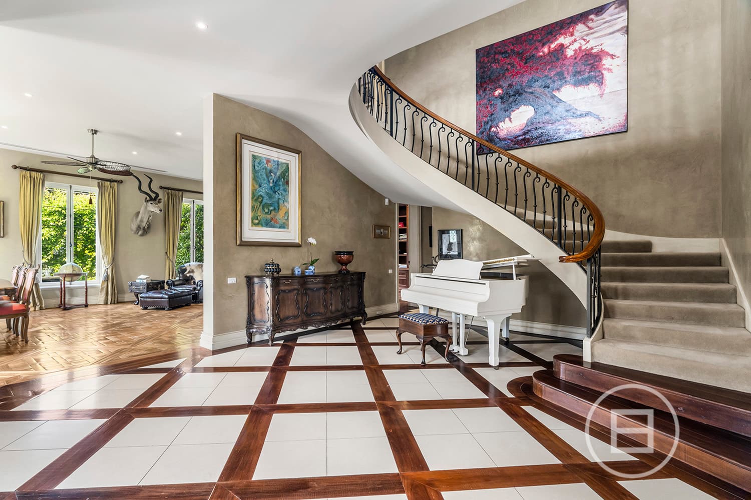 25 Menzies Avenue, BRIGHTON, VIC, Brighton - Thumbnail 3