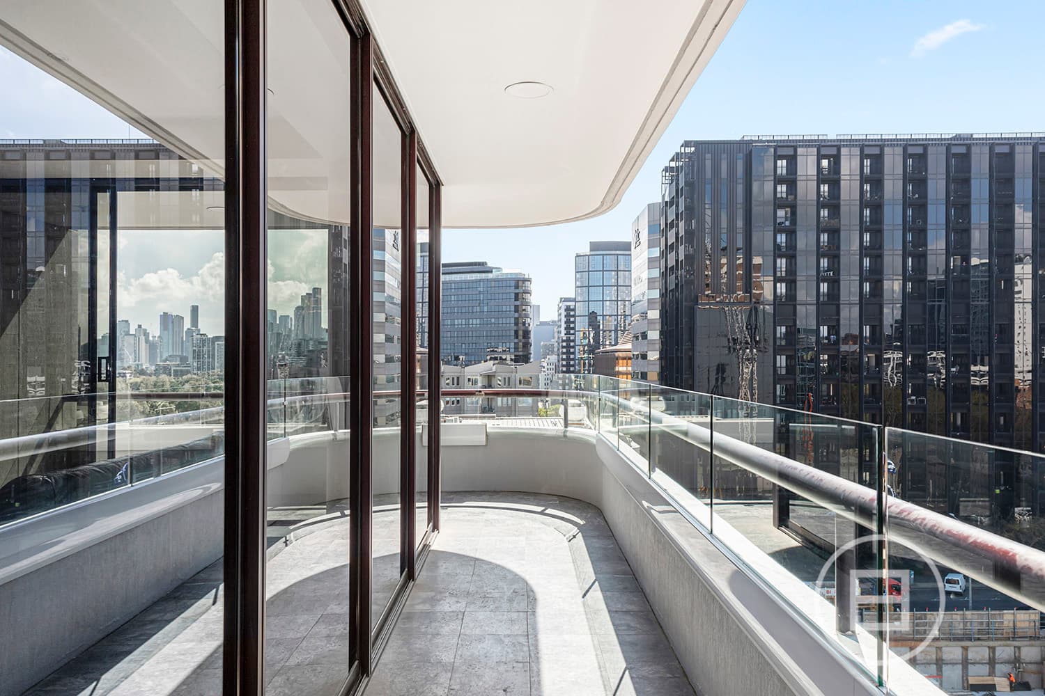 8B/29 Queens Road, MELBOURNE, VIC, Melbourne - Thumbnail 4