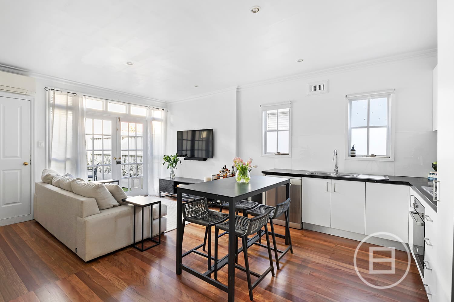 124 Heath Street, PORT MELBOURNE, VIC, Port Melbourne - Thumbnail 2