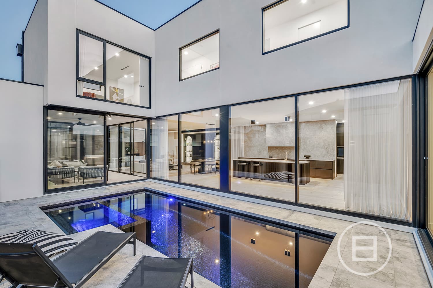16A Robertsons Road, TAYLORS LAKES, VIC, Taylors Lakes - Thumbnail 2
