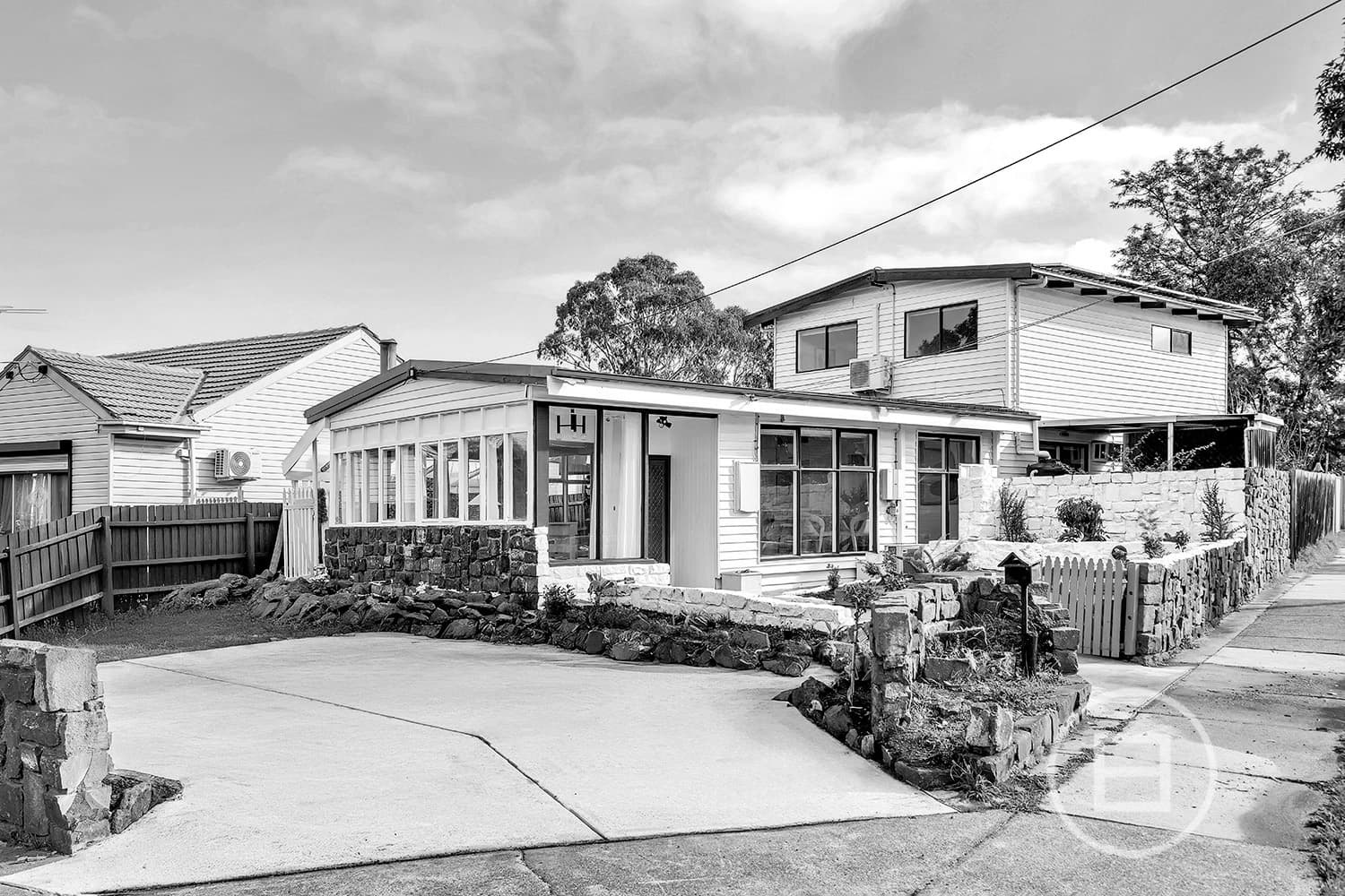 38 Mountain View Avenue, AVONDALE HEIGHTS, VIC, Avondale Heights - Image 1