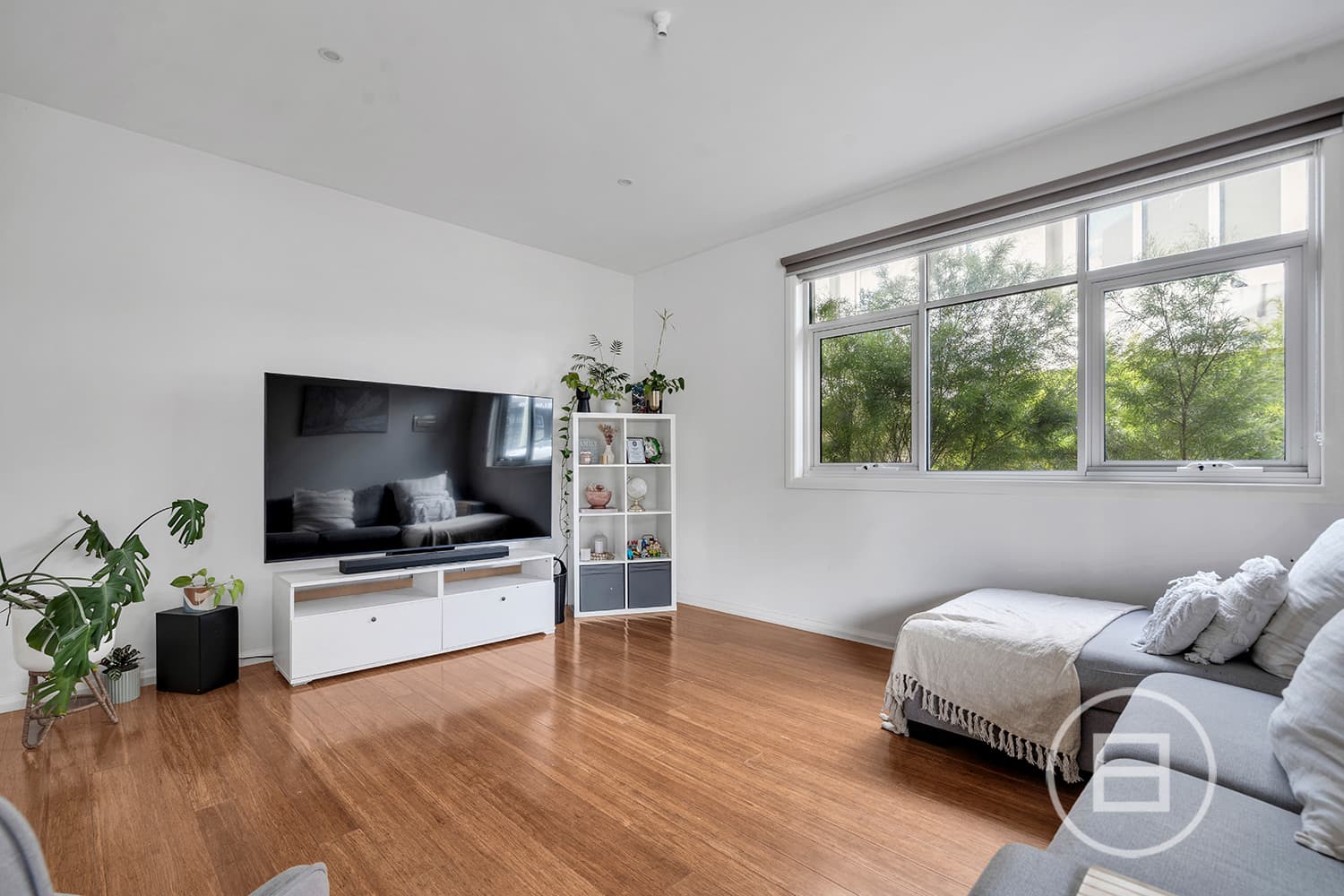 1/22-24 Military Road, AVONDALE HEIGHTS, VIC, Avondale Heights - Thumbnail 3
