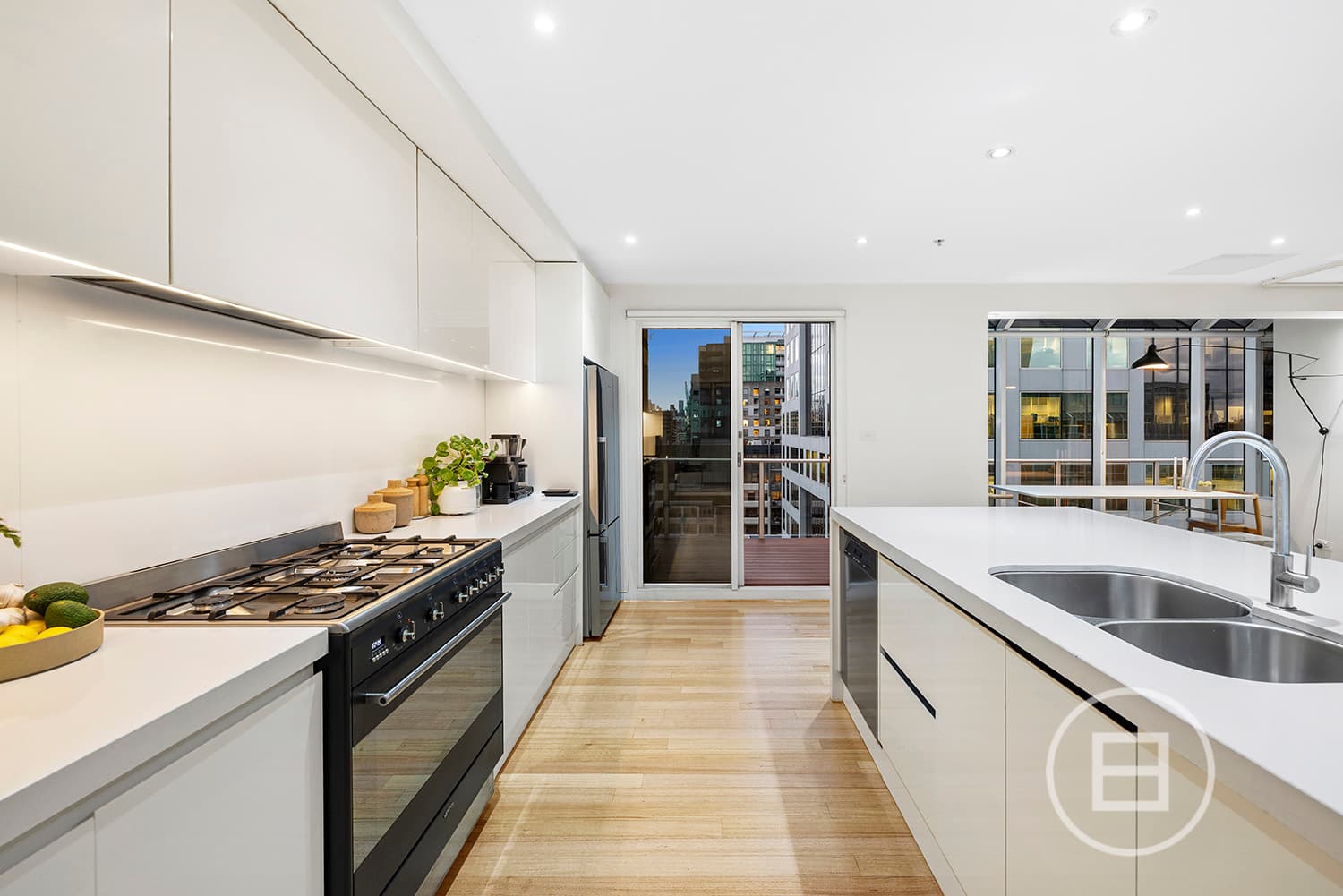 Penthouse 94/604 St Kilda Road, MELBOURNE, VIC, Melbourne - Thumbnail 3