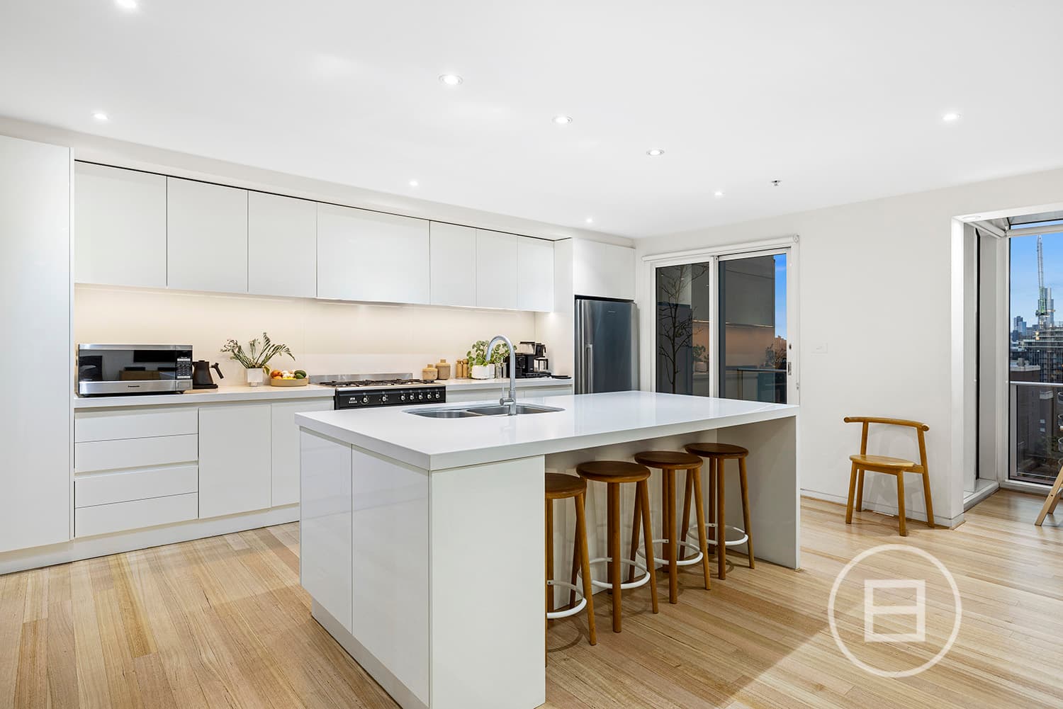Penthouse 94/604 St Kilda Road, MELBOURNE, VIC, Melbourne - Thumbnail 2