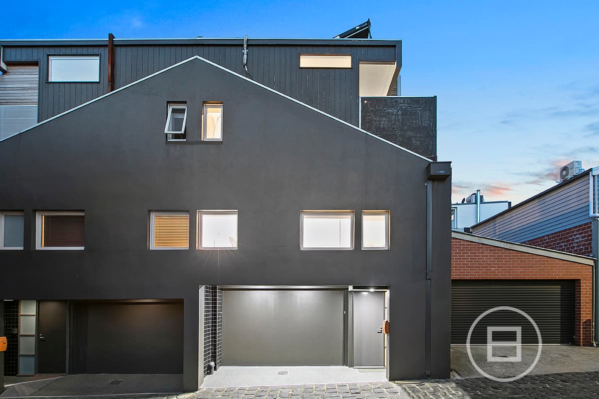 2 Nixon Place, SOUTH MELBOURNE, VIC, South Melbourne - Thumbnail 2
