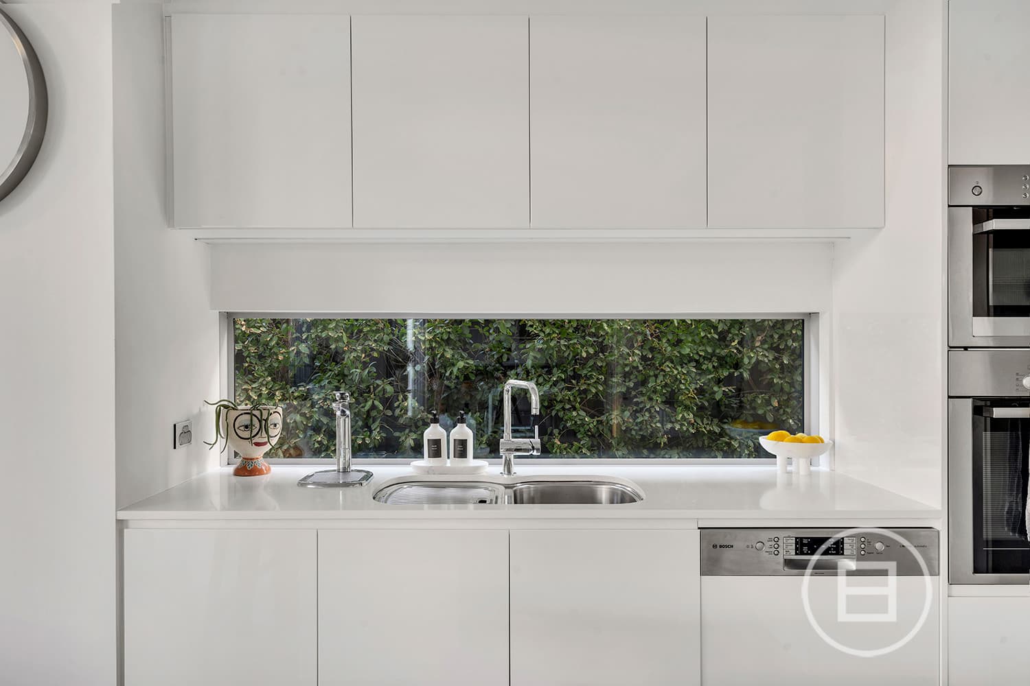 70 Roberts Street, ESSENDON, VIC, Essendon - Thumbnail 8