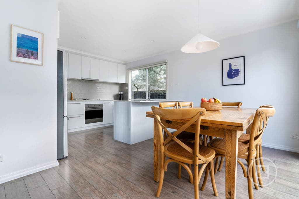 15 Bayview Road, MORNINGTON, VIC, Mornington - Thumbnail 4