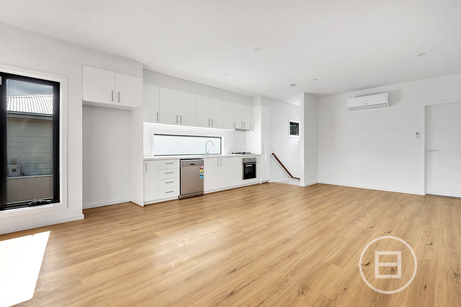 2/10 Gibb Street, MAIDSTONE, VIC, Maidstone - Thumbnail 4