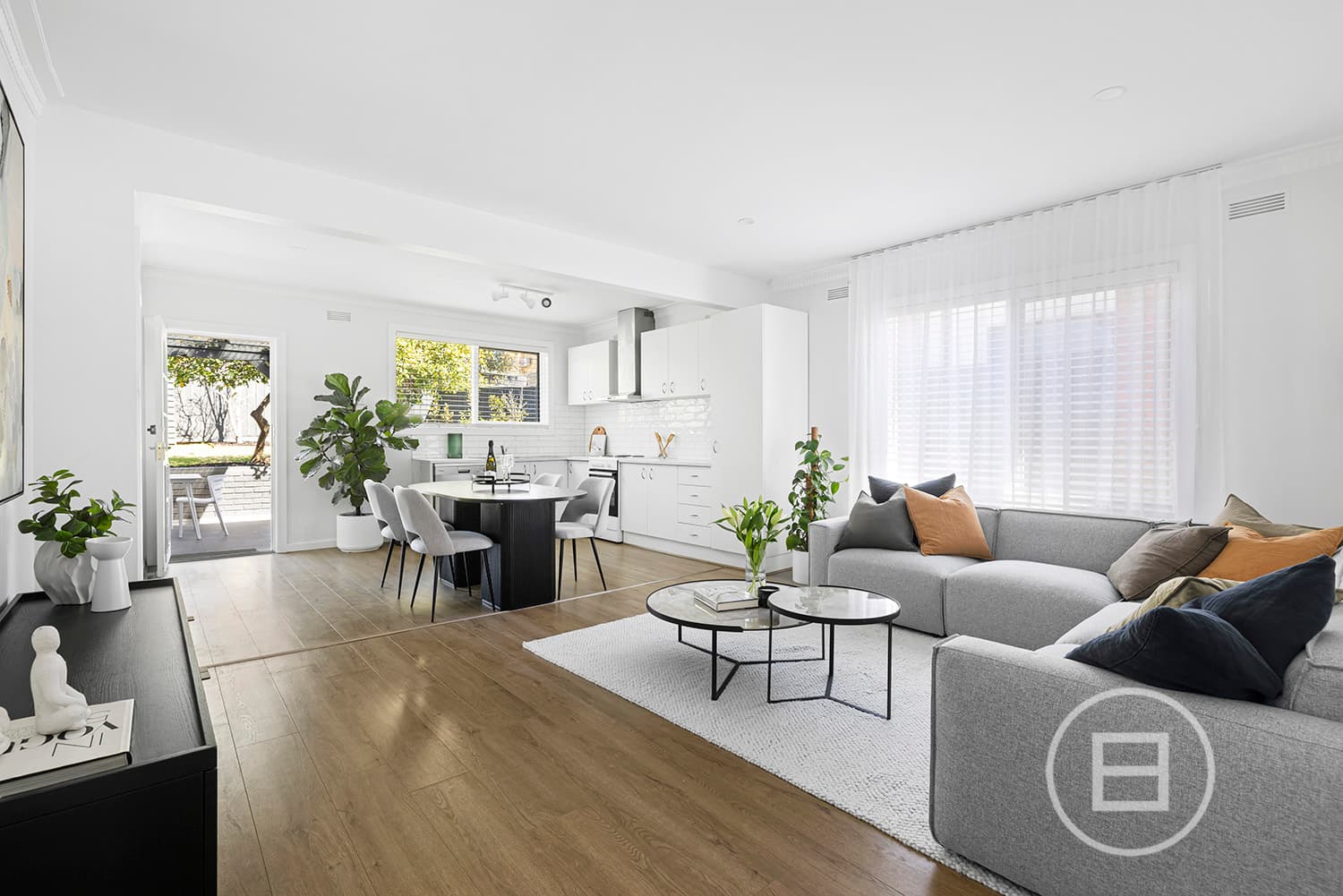 62 Henry Street, WINDSOR, VIC, Windsor - Thumbnail 3