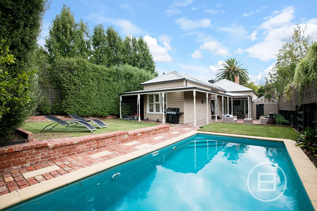 11 Suffolk Road, SURREY HILLS, VIC, Surrey Hills - Thumbnail 2