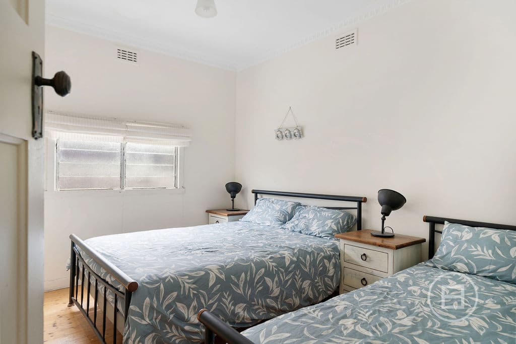 38 Parkmore Road, ROSEBUD, VIC, Rosebud - Thumbnail 8