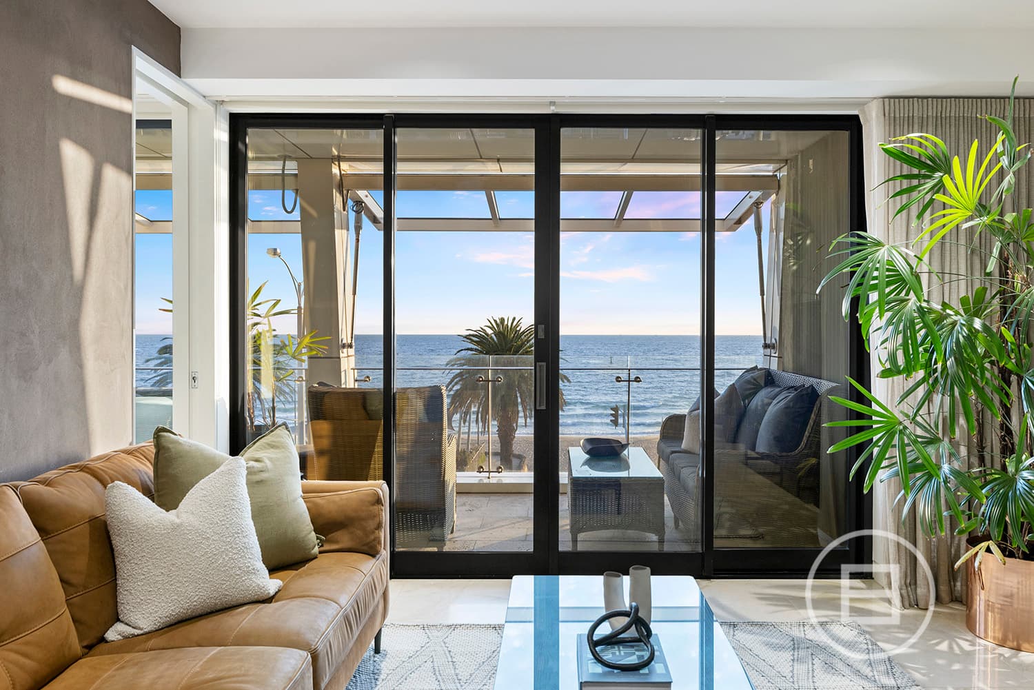 305/88 Beaconsfield Parade, ALBERT PARK, VIC, Albert Park - Thumbnail 2